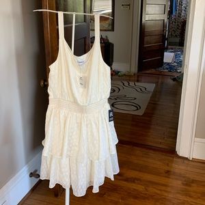 Express dress strapoy ruffled and tiered dress‎ with gold metallic. NWT 88.00